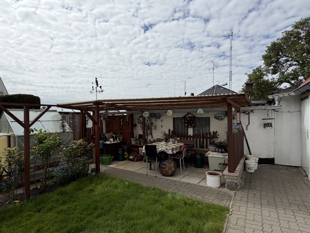 überdachte Terrasse
