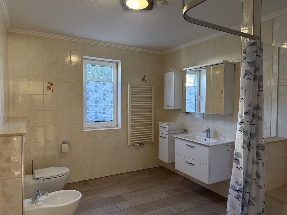 Badezimmer Erdgeschoss